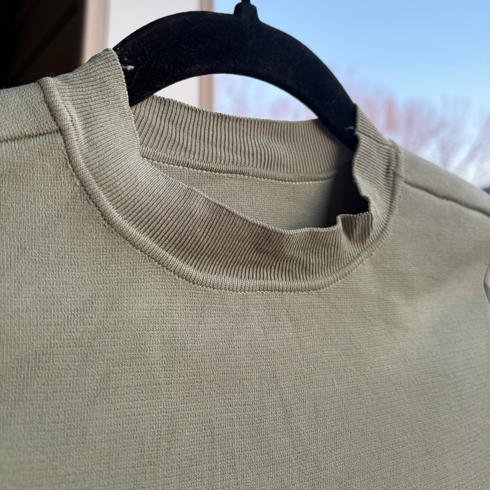 🆕 🌿 Alice + Olivia Classics Sage Open Back Knit Dress XS Casual Party Modern - Picture 8 of 17